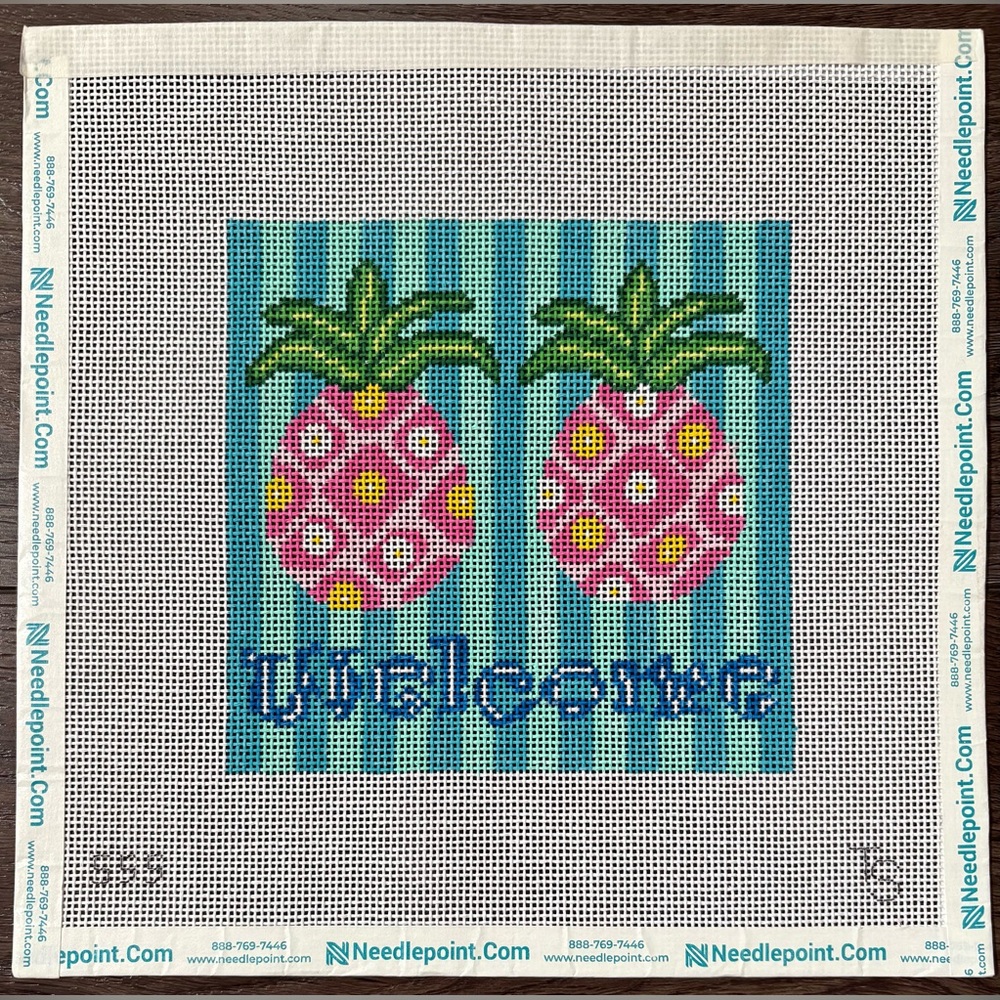 Welcome Pineapple Sign Handpainted needlepoint canvas 13 mesh 6 inch design area